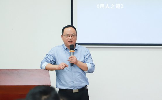 品牌的情感价值与消费者忠诚：建立长久连接的秘密